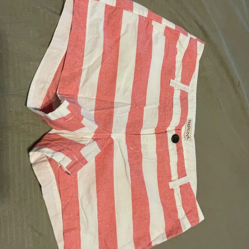 Woman’s shorts